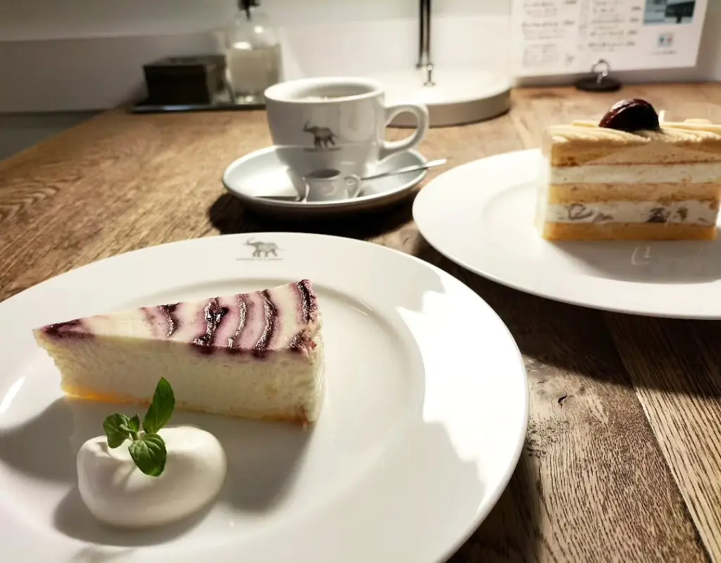 チーズケーキ